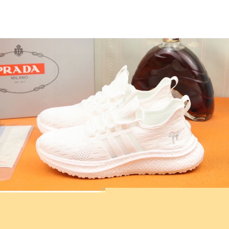 Pra*a casual shoes